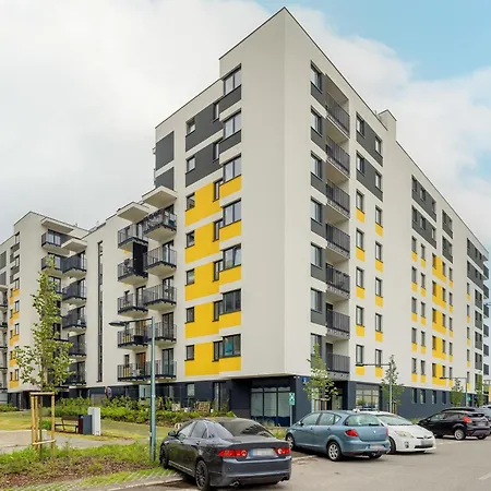 Modern In With Garden And Parking By Renters * 바르샤바