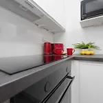 Modern In With Garden And Parking By Renters Апартаменты Варшава