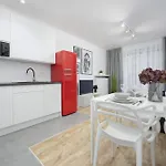 Modern In With Garden And Parking By Renters * Варшава