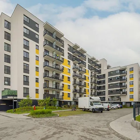Modern In With Garden And Parking By Renters * ワルシャワ